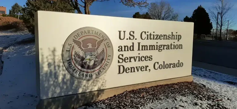 Centennial,,Colorado,-,November,12,,2019:,Entrance,Sign,Of,U.s.