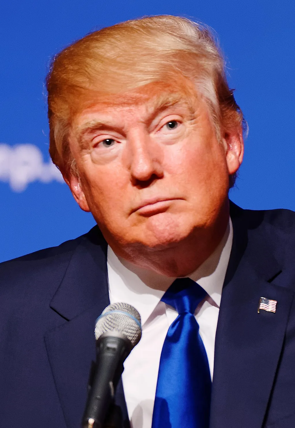 Donald Trump's news conference, addressing topics like vaccines, foreign policy, media accountability, and economic growth.